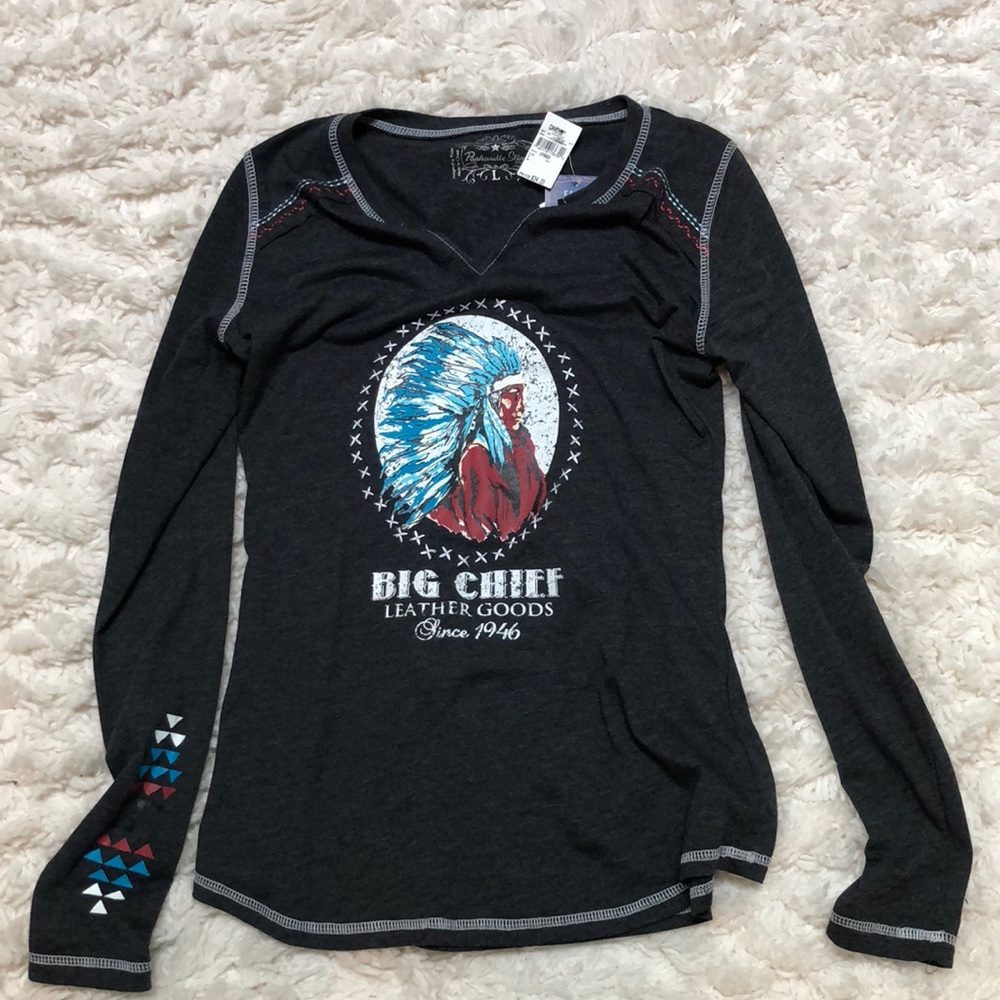 Long sleeve t